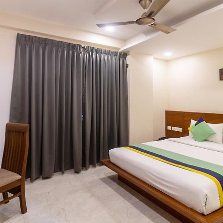 Treebo Anjani Fortune Suites บังกาลอร์ ภายนอก รูปภาพ